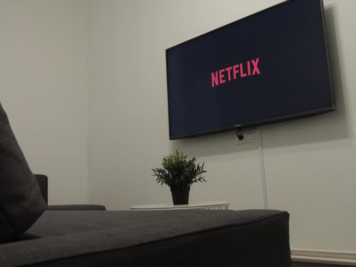 Precioso Piso En Oviedo, Parking, Wifi Y Netflix By Delabra Apartments Buitenkant foto